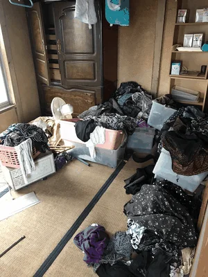 日光市の遺品整理前の室内写真01