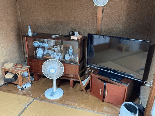 野木町 / 遺品整理・解体物件前 01