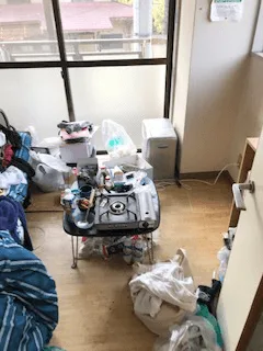 野木町 / アパート遺品整理前 01
