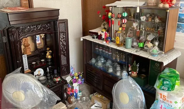 宇都宮市 / 空き家の遺品整理・物置、ガレージ解体前 03